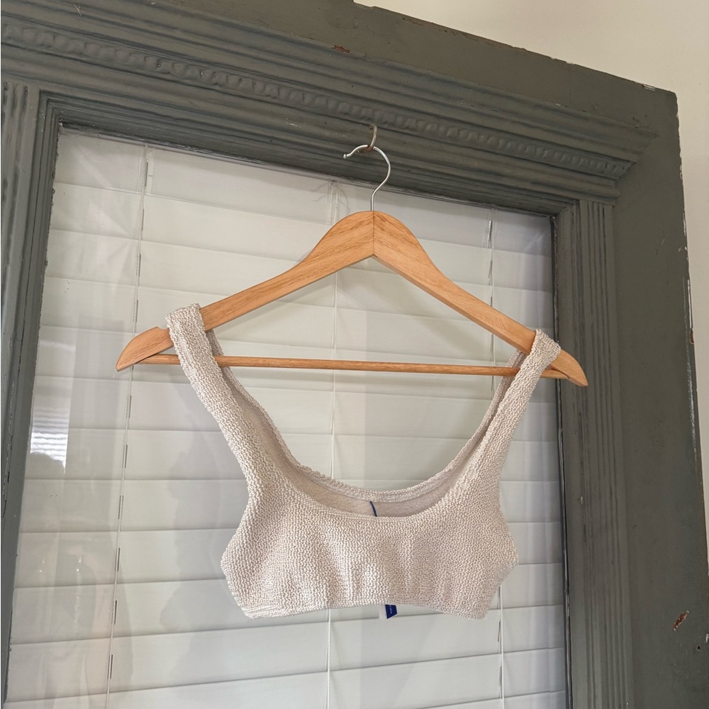 Bound by Bond-Eye Textured Scoop Bralette in Oatmeal